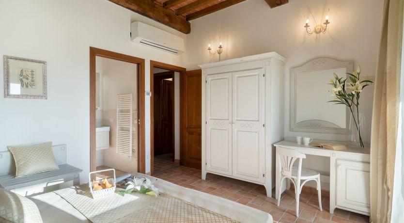 Photo of Emperor's Retreat