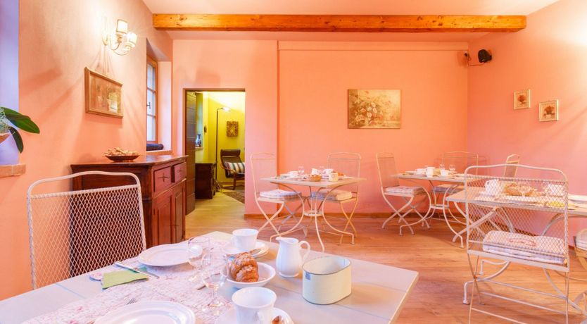 Photo of Emilia-Romagna Romance