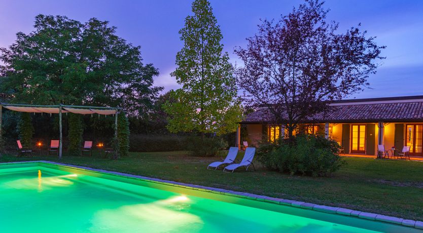 Photo of Emilia-Romagna Romance