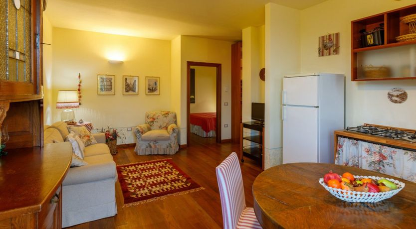 Photo of Emilia-Romagna Romance