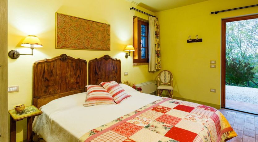 Photo of Emilia-Romagna Romance