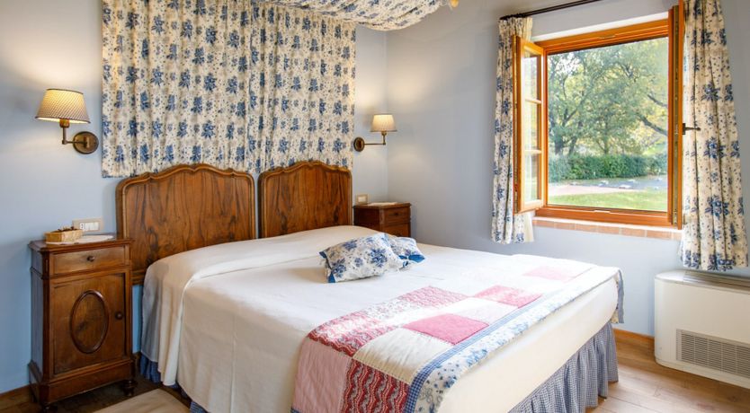 Photo of Emilia-Romagna Romance