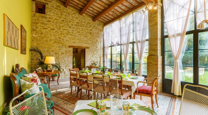 Photo of Emilia-Romagna Romance