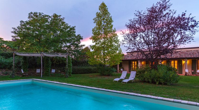 Photo of Emilia-Romagna Romance