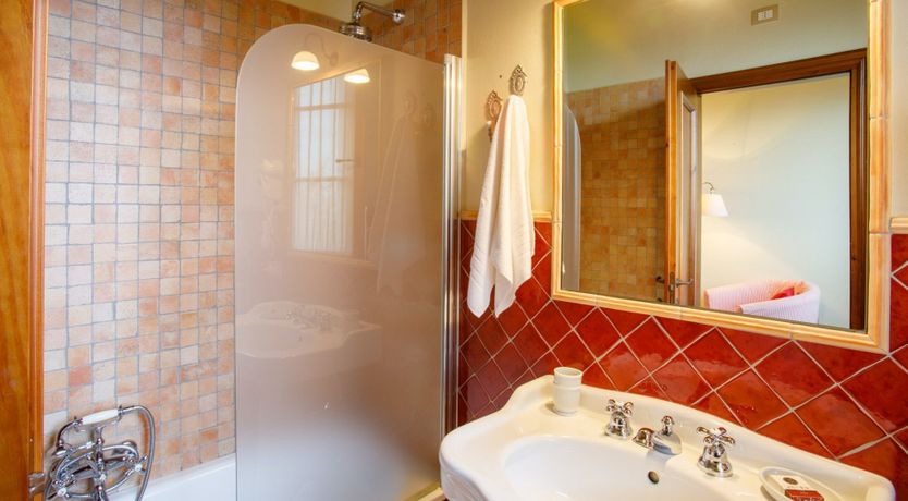 Photo of Emilia-Romagna Romance