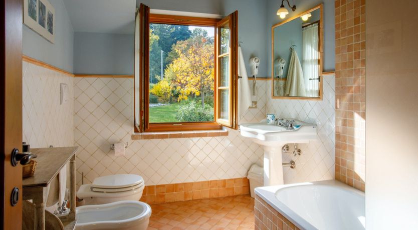 Photo of Emilia-Romagna Romance