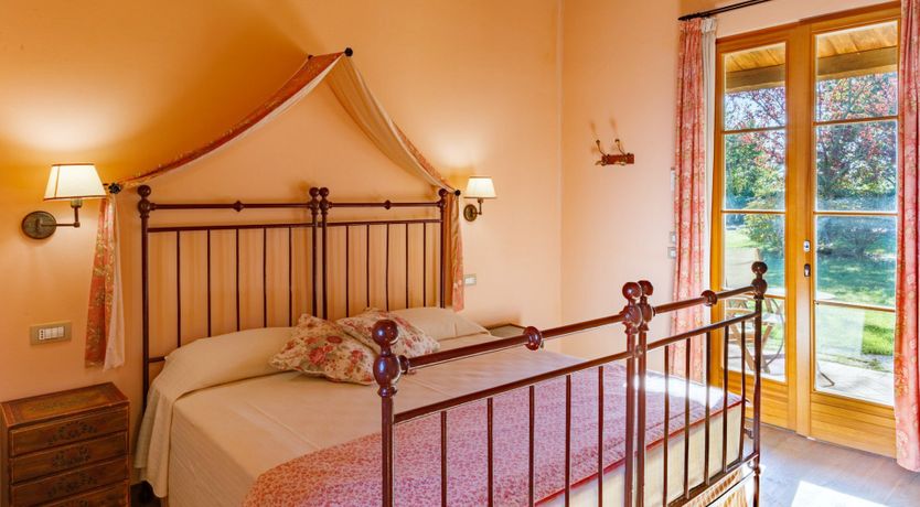 Photo of Emilia-Romagna Romance