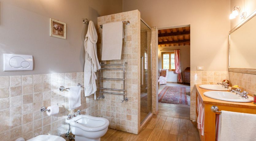 Photo of Emilia-Romagna Romance