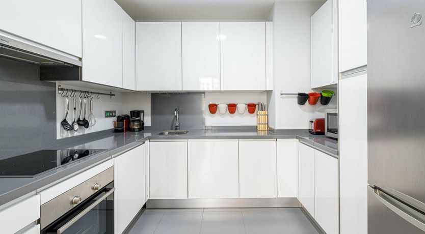 Photo of The Lemon Seller