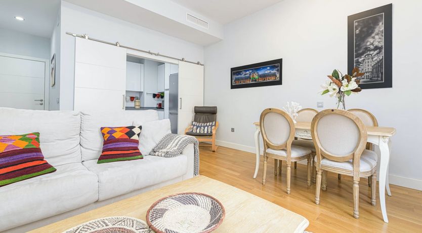 Photo of The Lemon Seller