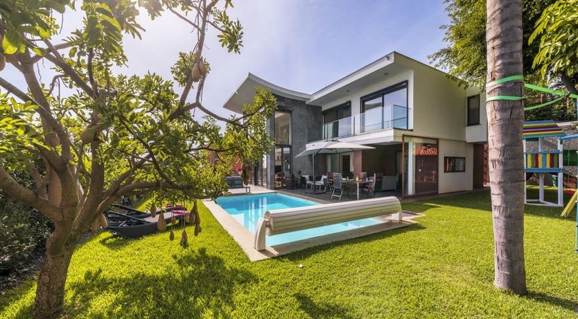 Photo of Sun on the Horizon