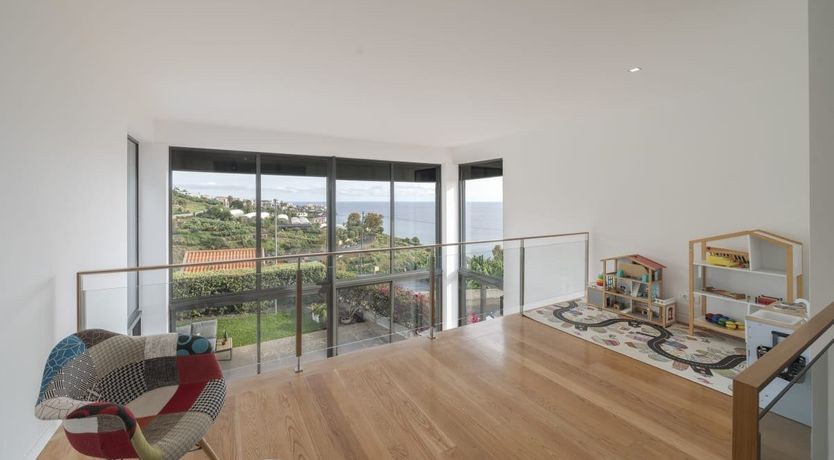 Photo of Sun on the Horizon