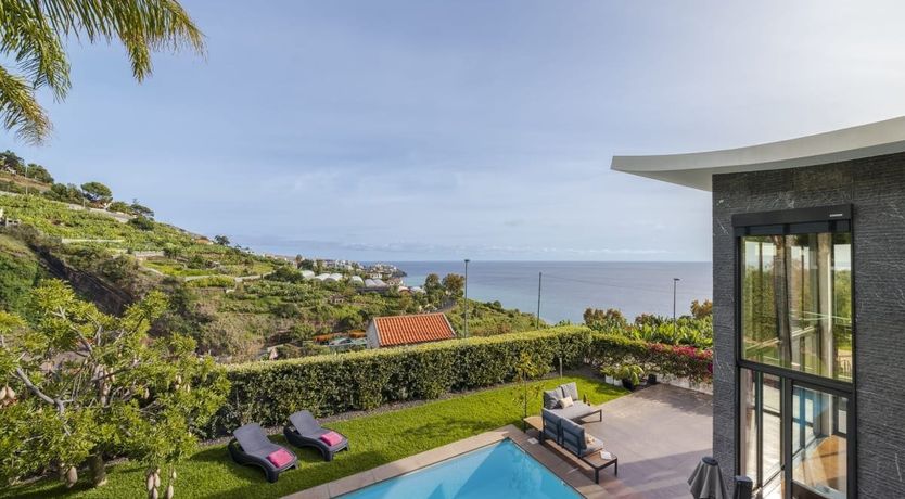 Photo of Sun on the Horizon