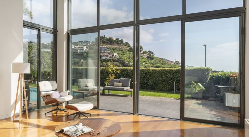 Photo of Sun on the Horizon