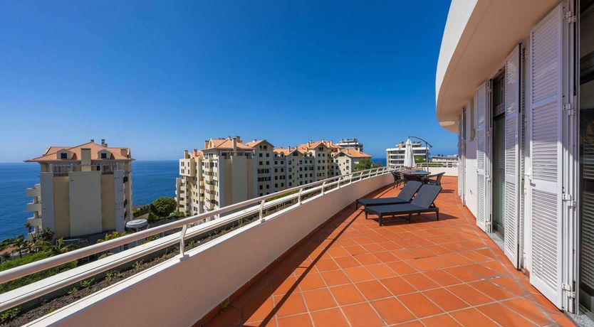 Photo of Mimosa & Bergamot