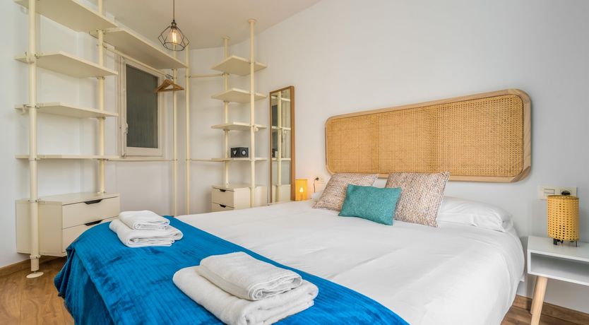 Photo of Gloria Glimmer