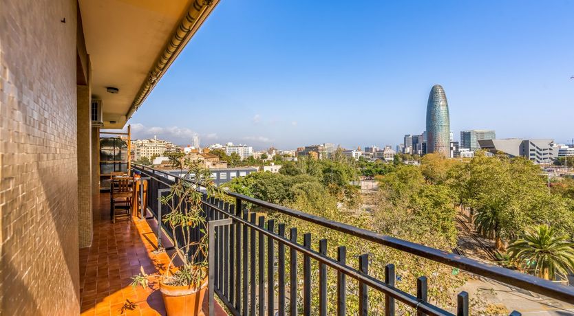 Photo of Gloria Glimmer