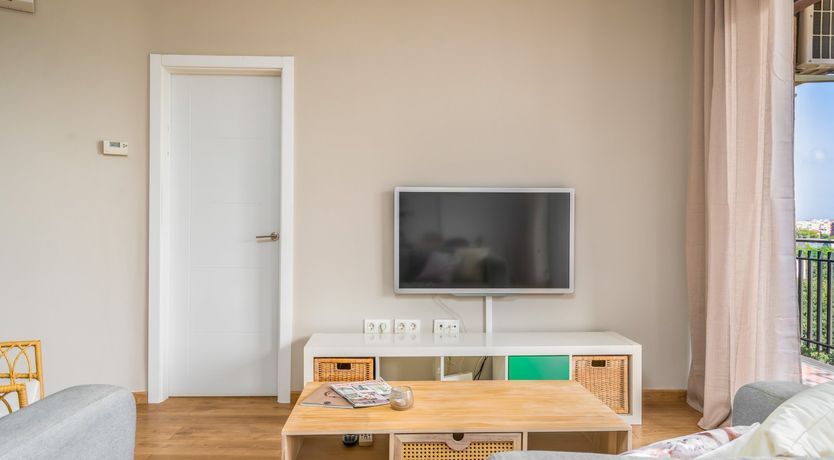 Photo of Gloria Glimmer