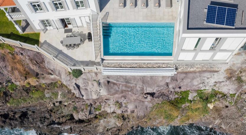 Photo of Subtropical Mists