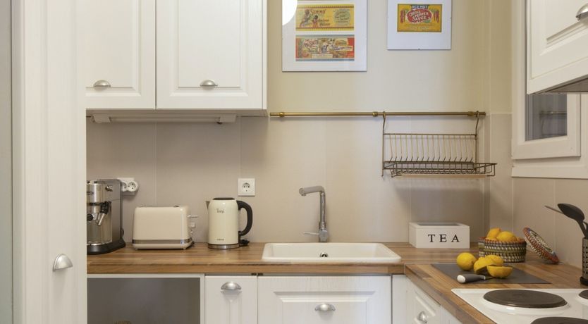 Photo of Theia's Jewel