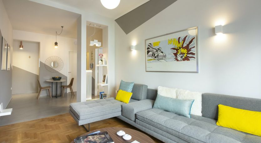 Photo of Theia's Jewel