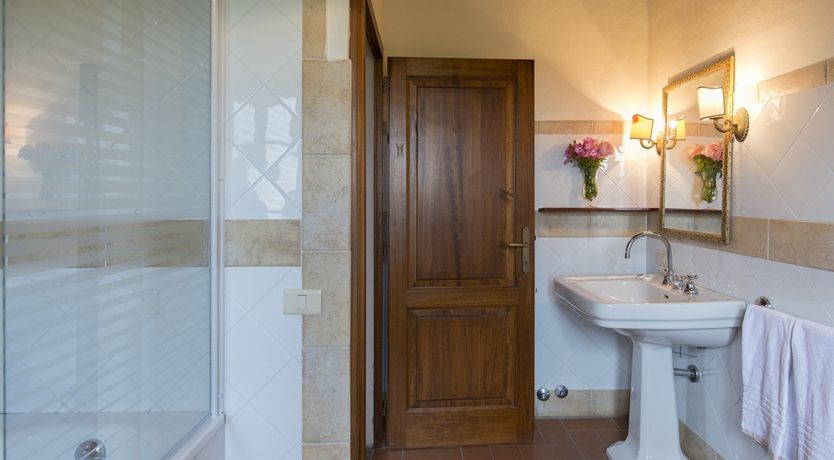 Photo of The Vineyard House