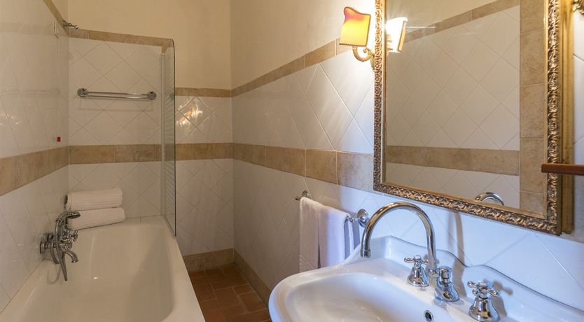 Photo of The Vineyard House