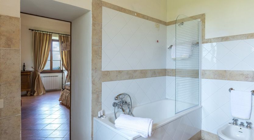 Photo of The Vineyard House