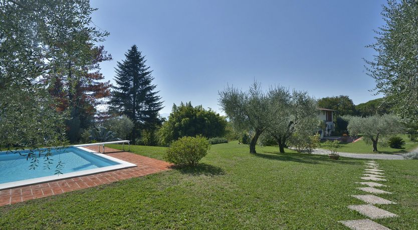 Photo of Be Enchanted