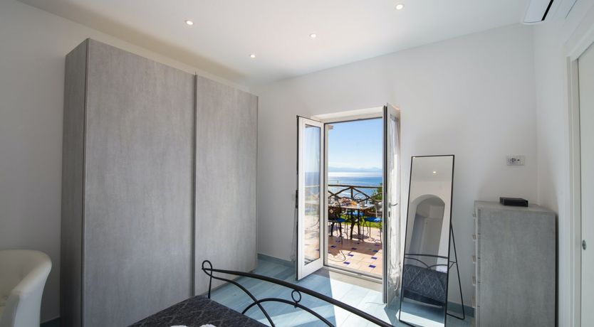 Photo of The Sun Across the Gulf