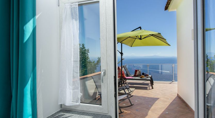 Photo of The Sun Across the Gulf