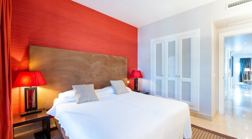 Photo of Tropical Ruby