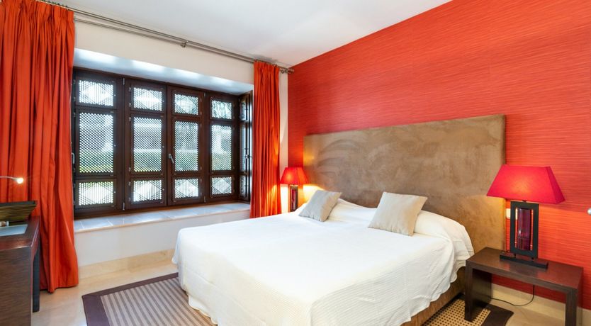 Photo of Tropical Ruby