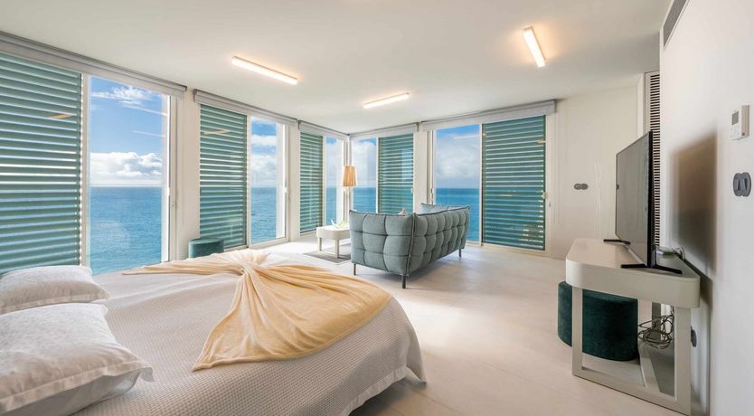 Photo of Glistening Blue