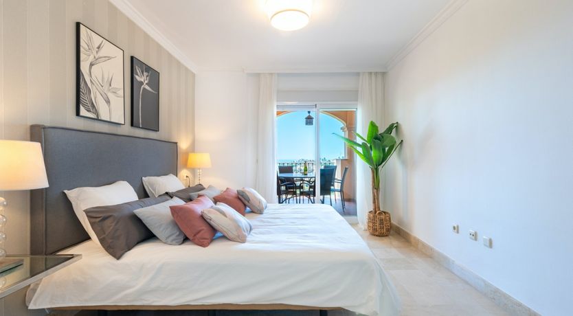 Photo of When I Met You in the Summer