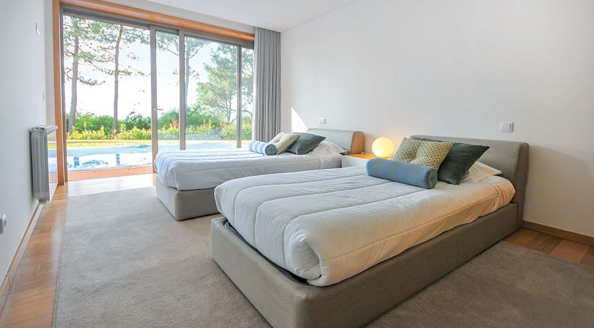 Photo of Velvet Moon