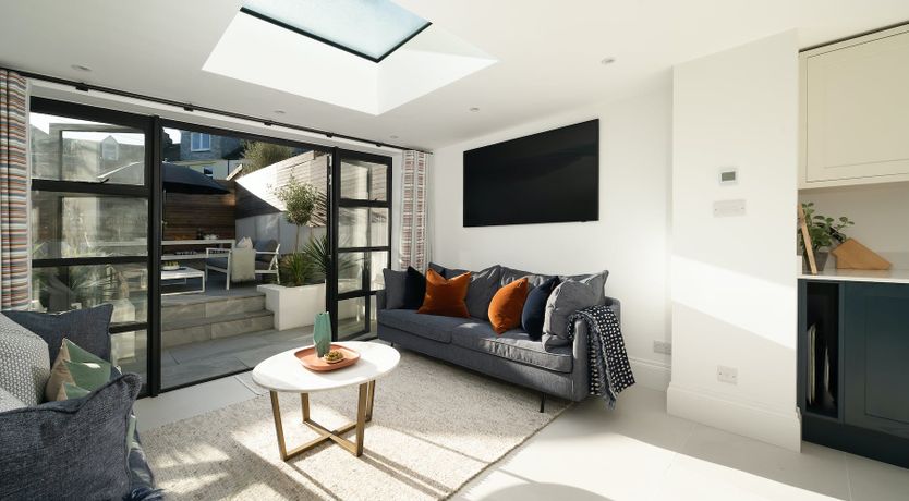 Photo of Come Up and Sea Me