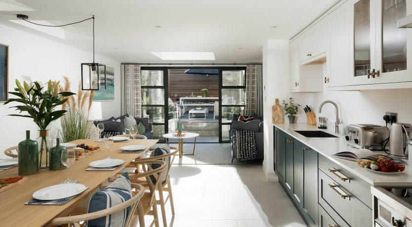 Photo of Come Up and Sea Me