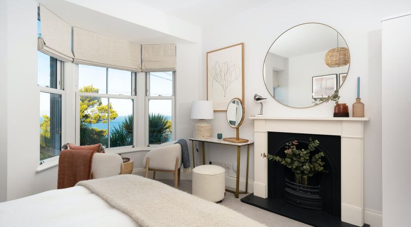 Photo of Come Up and Sea Me