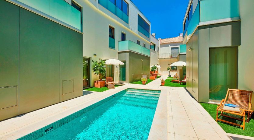 Photo of Rich Pickings