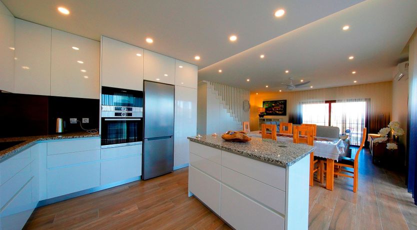 Photo of An Infinite Horizon