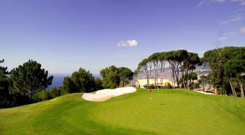 Photo of Blurred Horizons