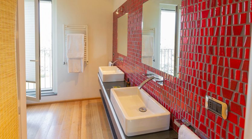 Photo of Aromatic Breeze