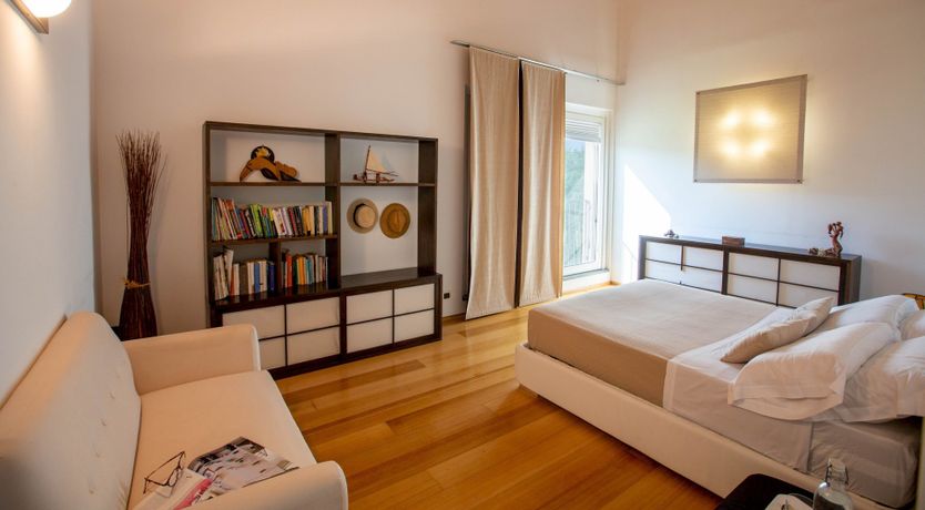 Photo of Aromatic Breeze