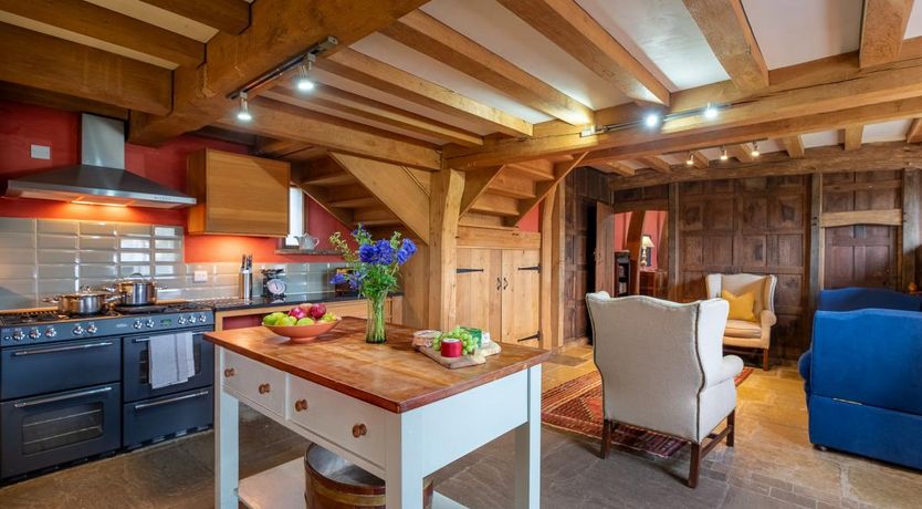 Photo of 5 Bed in Hay on Wye