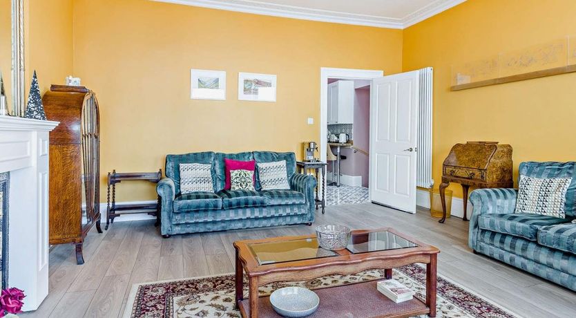 Photo of 2 Bed in St Leonards on Sea