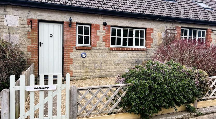 Photo of in Godshill (IC106)