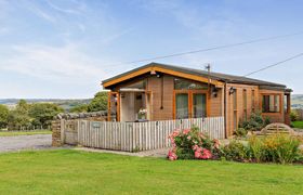 Photo of cottage-in-west-yorkshire-1