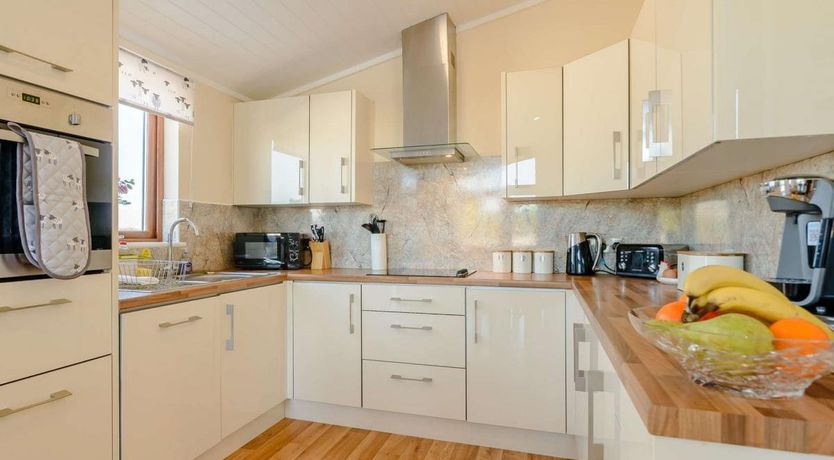 Photo of 2 Bed in Ripponden