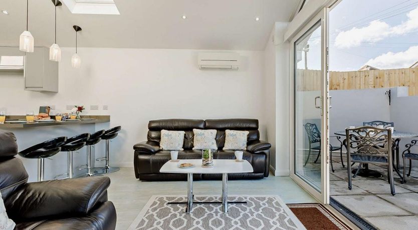 Photo of 2 Bed in Brixham